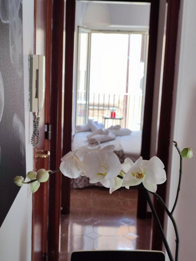 Casa Vacanze U Curtigghiu Cefalu Luaran gambar